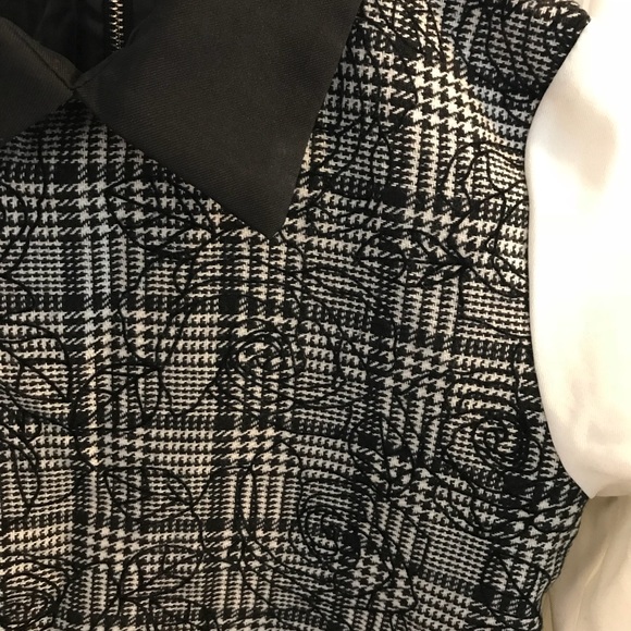 Shirt - Picture 4 of 5